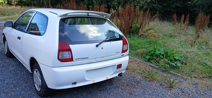 mitsubishi colt