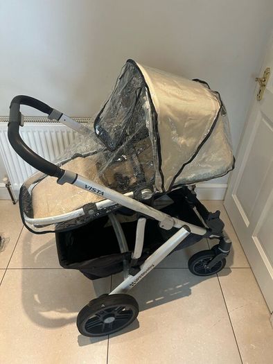 Travel system- baby