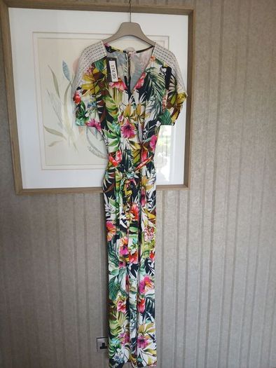 Tia Occasion jumpsuit  brand new with tags