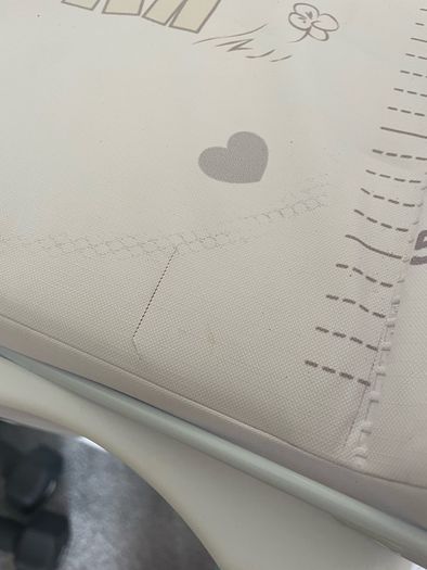 babylo changing table