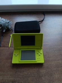 nintendo DS console and games in like new condition