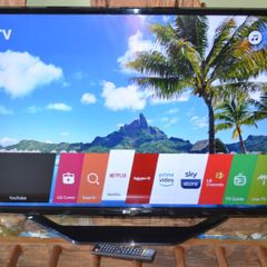 LG 43-inch 4K Ultra HD Smart TV