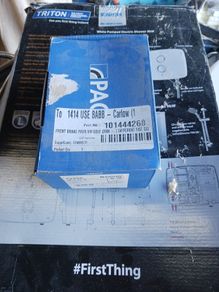 Front car brake pads 2011 Vw Passat