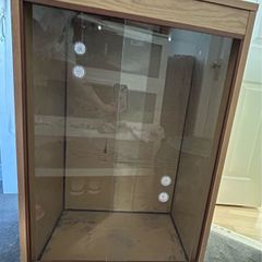 Vivarium with Habistat humidifier