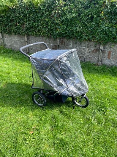 Out n About Nipper 360 double buggy with rain cover