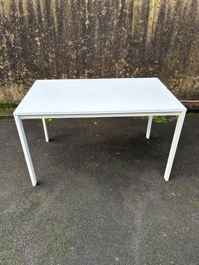 Kitchen table and 4 chairs