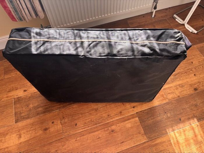 Portable beauty bed