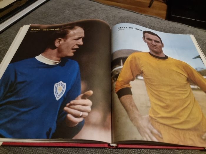 Clipper Annual of Who's Who in Football, 1970