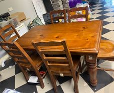 Table and 6 chairs