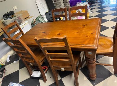 Table and 6 chairs