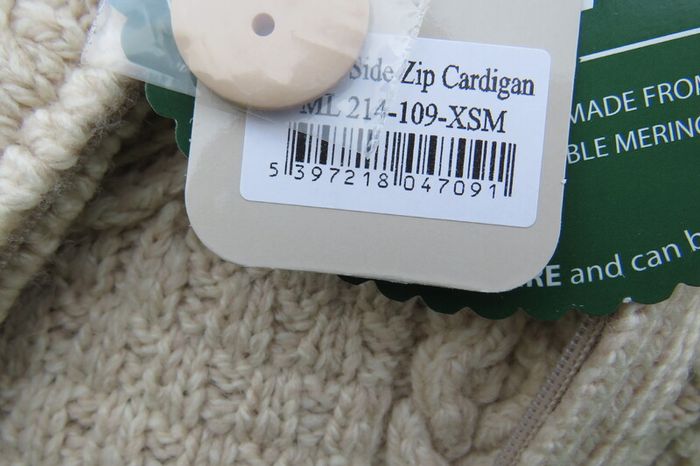 NEW with tage Merino Wool Irish Aran Side Zip Cardigan