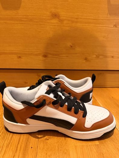 Puma Sneakers