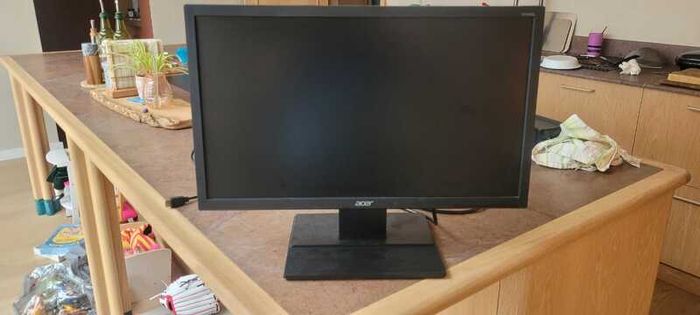 Acer 23" Monitor