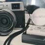 x100s  Fujifilm Digital Camera with 2.8-Inch LCD (Silver & Black) Image 4