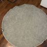 round rug Image 3