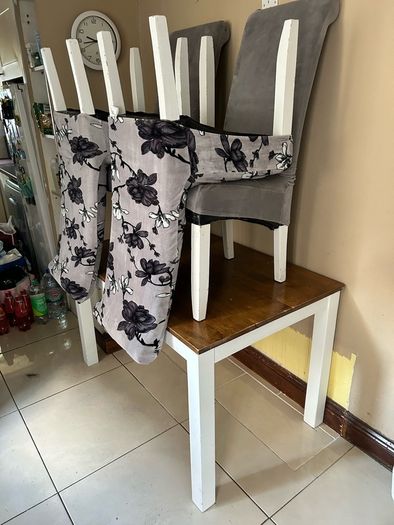 table and chairs