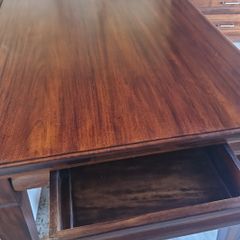 Dining table - Solid Mahogany, 180cm