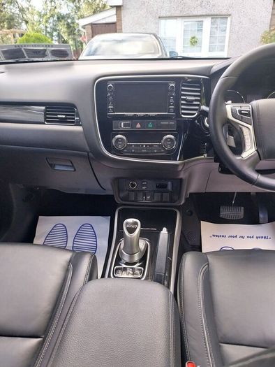 Mitsubishi Outlander 2016