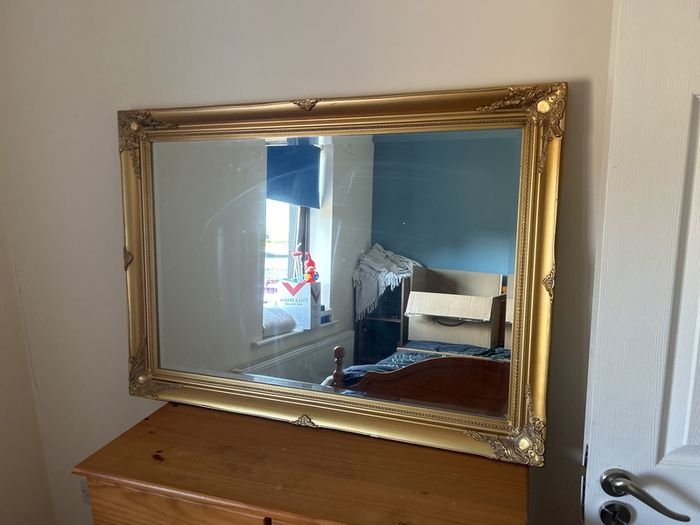 gold mirror