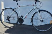 Hybrid Alluminium Apollo Envoy Tidy Bike