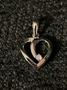 gold heart
