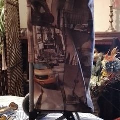 Trolley hoppa. With european city pics. Hardly used