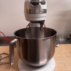 KitchenAid 8 qt ( 7.6 L) heavy duty commercial stand mixer
