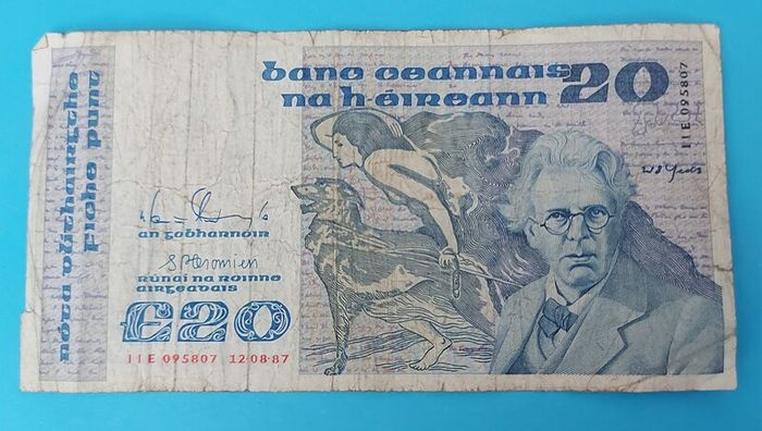 Irish 4 X 1980's  Twenty Pound "YEATS"  banknots in Fine  condition