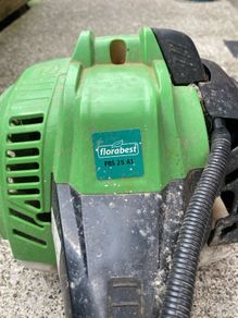 petrol strimmer