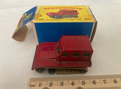 Matchbox 35. Snow-trac. 1964. In box. Missing tracks, price reflects.