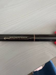 Victoria Beckham long wear eyeshadow stick shade Pecan