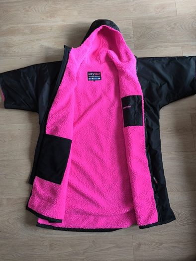 Swimming jacket Dryrobe Advance Black Pink Changing Robe Size M Waterproof Hooded Outdoor Coat