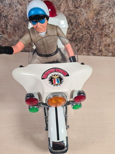 Vintage Son Ai Toys Motorcycle Police Jumbo Cycle Lights And Sounds 1984 Boxed Toy Collectable