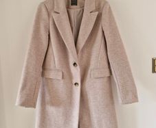 Fitted long coat