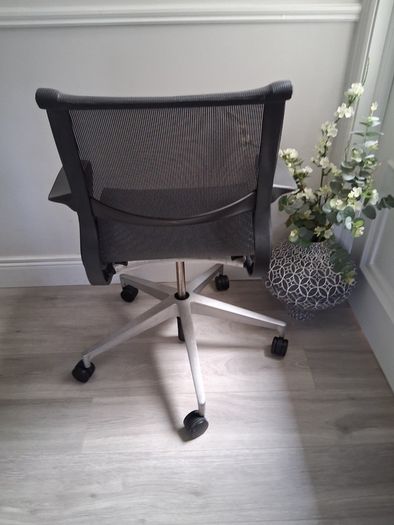 Herman Miller Setu Office Chair