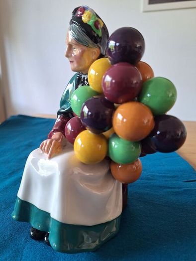 Old Balloon Seller