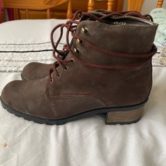 Pair of Wendel Ankle Boots  Size 40,  Brown Suede