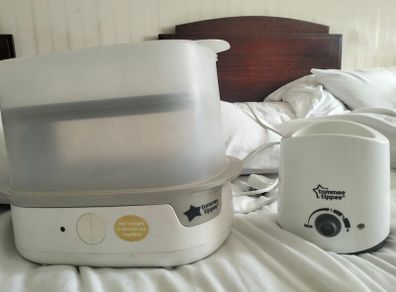 Tommee Tippee Bundle: Electric Steam Sterilizer & Bottle Warmer