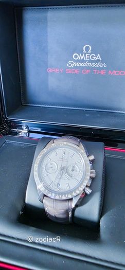 Omega Speedmaster Dark Side of the Moon 311.93.44.51.99.002