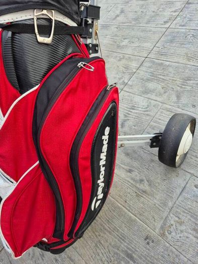 Taylormade Bag And Trolley