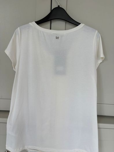 Luxury brand Maxmara rich cream coloured top/tee shirt BRAND NEW