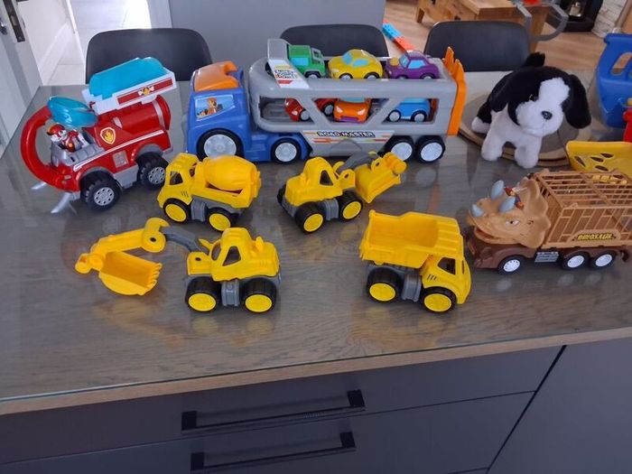 toys