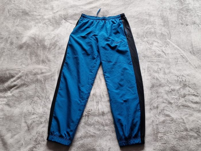 Nike tracksuit bottoms 12-13y