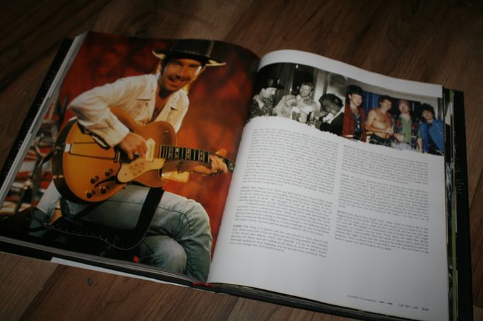 U2 by U2 , Neil McCormick (Hardback)