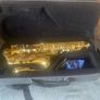 Alto Saxophone - Like-new Condition Image 2