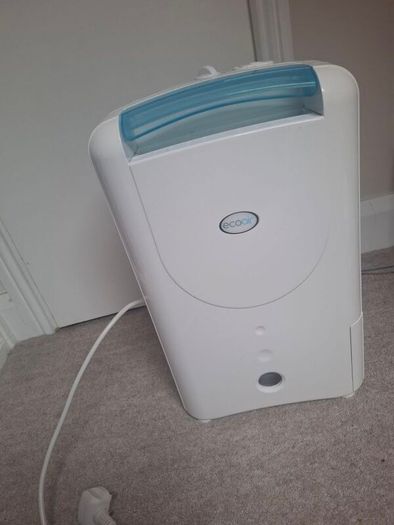 Ecoair Simple 7 Litre Desiccant Dehumidifier