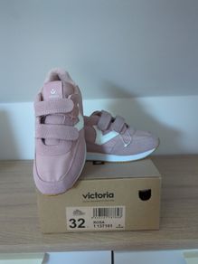 New Victoria, size eu 32(uk13)