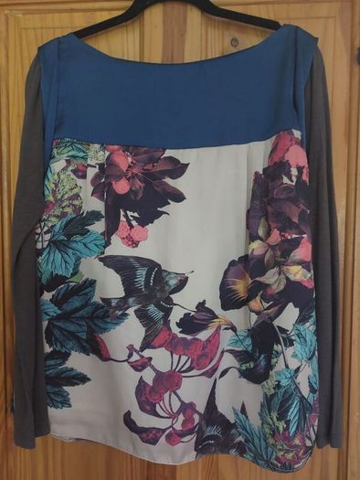 Luke Lovely floral top (free postage)