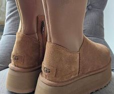 Ugg