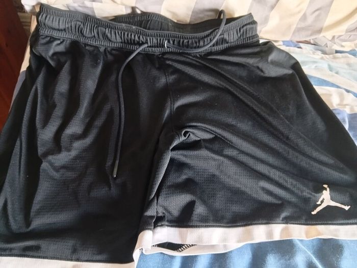 Jordan shorts XL